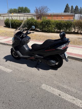 Suzuki Burgman 400 ABS 2014 Negra