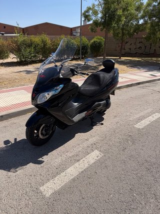 Suzuki Burgman 400 ABS 2014 Negra
