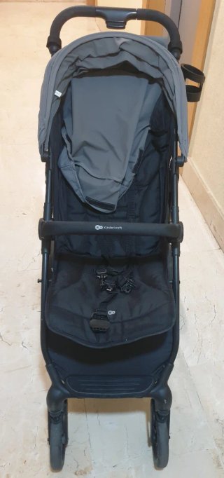 Carrito de bebé Kinderkraft gris