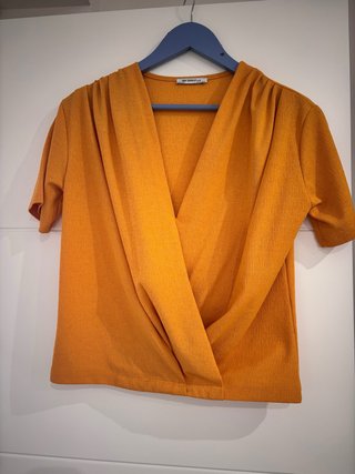 Top Zara mostaza