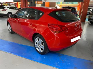 Opel Astra 2010