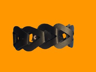Pulsera cuero negro eslabones