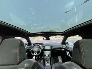 Peugeot 308 2016