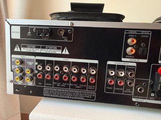 Kenwood KRF-V5100D Audio-Video Centro de Control.