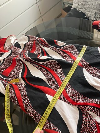 Traje Flamenca Volantes Rojo, Negro y Blanco