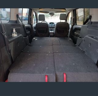 Ford Grand Tourneo Connec 2015