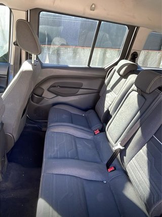 Ford Grand Tourneo Connec 2015