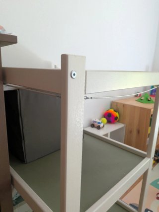 Cambiador infantil blanco y verde