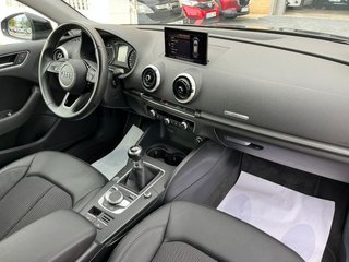 Audi A3 30 TFSI 115 CV