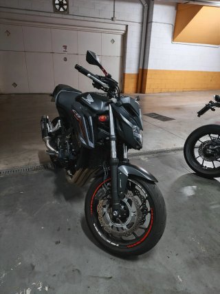 Honda CB650F 2019 Negra
