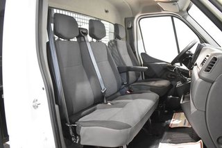 Renault Master VOLQUETE CAJA ABIERTA 3.5T L2 2.3 DCI 135 CV BASCULANTE HIDRÁULICO