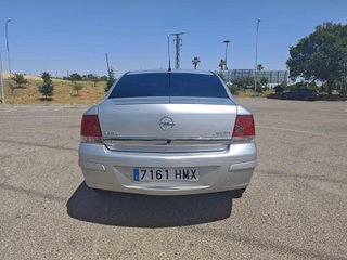 Opel Astra 2012