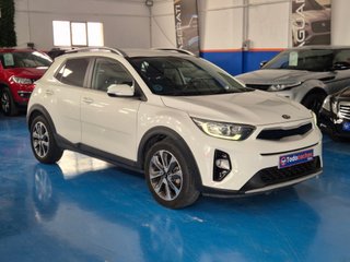 Kia Stonic 1.2 DPi 62kW (84CV) Concept