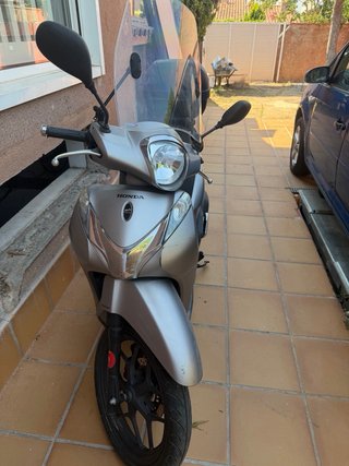 Honda SH Mode 125 - Nov 2020 - 22.000 km
