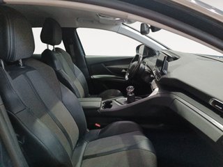 Peugeot 3008 PureTech 130 S&S Allure 96 kW (130 CV)