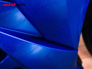 SUZUKI GSX-8R