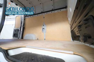 Renault Trafic Furgón L2H2 1.2t 2.0 dCi 145 CV