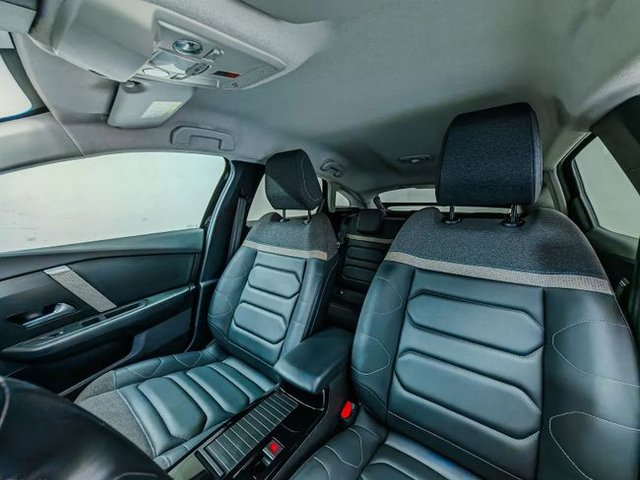 Citroën C4 1.5 Blue-HDi Shine 131CV