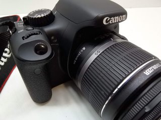 E64077-0 CAMARA DIGITAL REFLEX CANON EOS 550D+EF-S