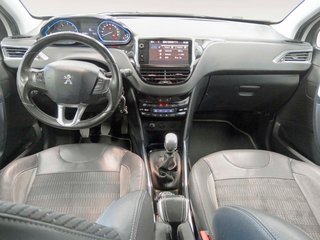 Peugeot 2008 e-HDI 115 Allure 84 kW (115 CV)