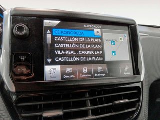 Peugeot 2008 e-HDI 115 Allure 84 kW (115 CV)