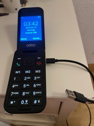 Teléfono Móvil Adoc