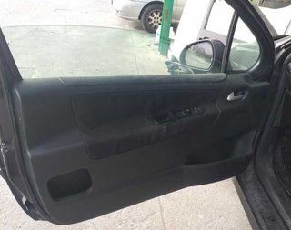 Peugeot 368577 asiento delantero derecho 207