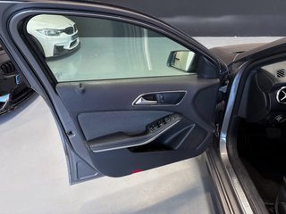 MERCEDES-BENZ A 200 CDI AUTO 136 CV