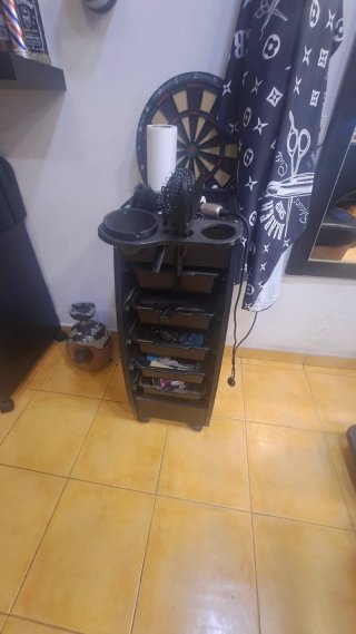Mobiliario de Barbería..