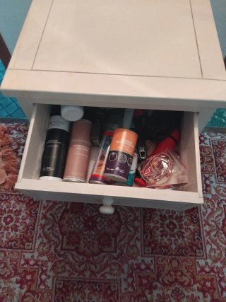 Mueble auxiliar cajón y puerta