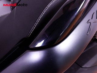 YAMAHA X-MAX 300 TECH MAX