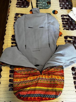 Saco para silla de bebé estampado