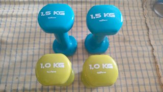 2 pares de mancuernas 1.5 kg y 1 kg