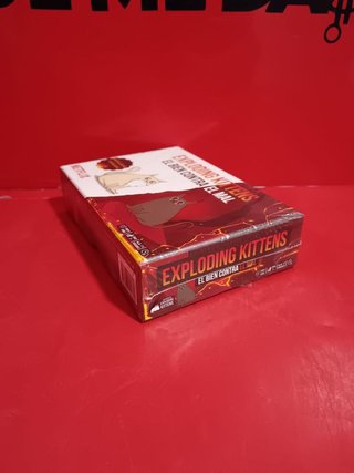 Exploding Kittens: El Bien contra el Mal