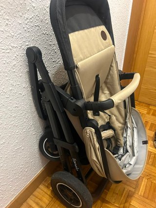 Silla de paseo Lionelo + cargador Jane
