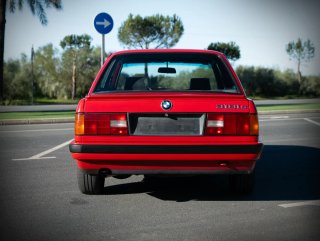 BMW E30 318is