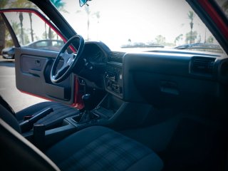 BMW E30 318is