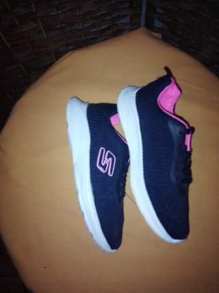 Zapatillas deportivas mujer negras y rosas