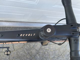Bicicleta Giant Revolt Advanced 3 2022