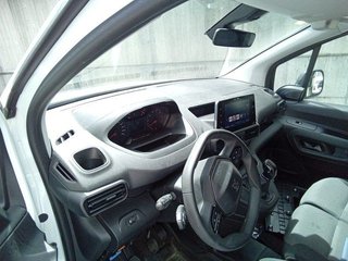 Peugeot Partner Furgon BlueHDi 100 S&S Premium Standard 600kg 73 kW (98 CV)