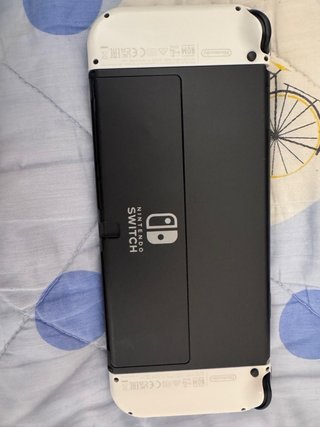 Nintendo Switch OLED Bianca + Accessori