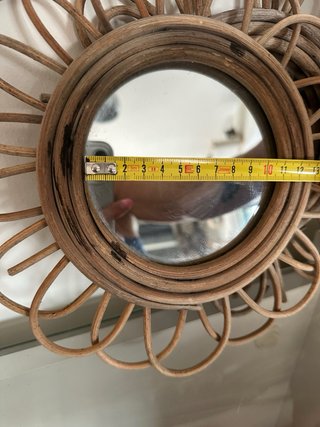 Coppia di Specchi a Forma di Sole in Mimbre/Ratan 26cm