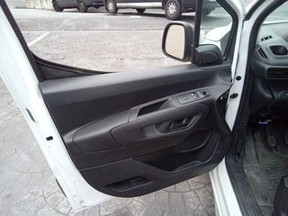 Peugeot Partner Furgon BlueHDi 100 S&S Premium Standard 600kg 73 kW (98 CV)