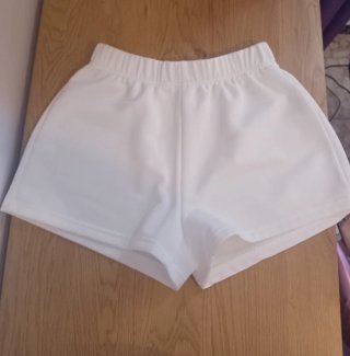 Pack 3 Shorts Deportivos Negro, Gris y Blanco