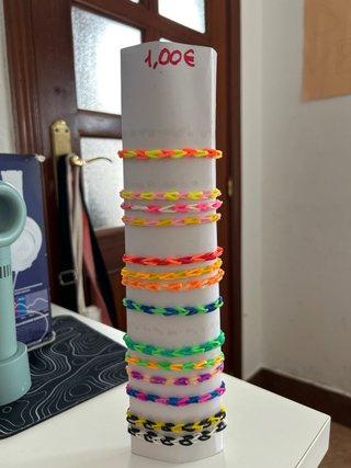 Pulseras hilo y goma multicolor