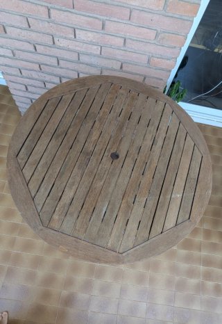 Mesa redonda de madera teca para exterior