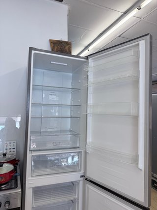Nevera 200x60 con garantía