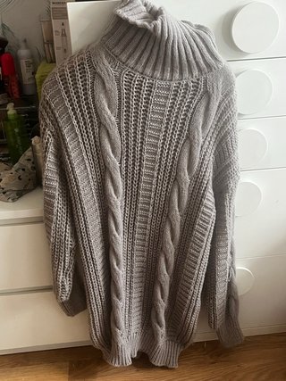 Jersey largo de punto gris