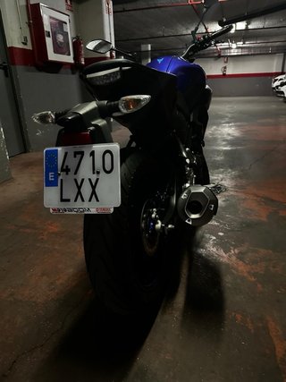 Yamaha MT-125 Azul y Negra