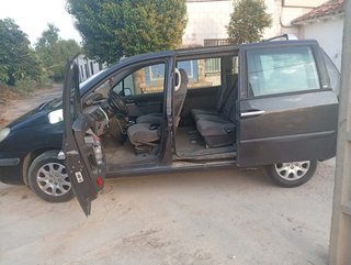Peugeot 807 2007